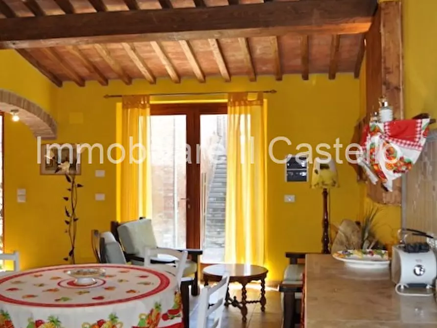 Immagine 7 di Rustico / casale in vendita  a Montepulciano
