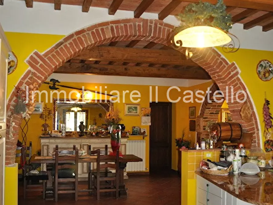 Immagine 17 di Rustico / casale in vendita  a Montepulciano