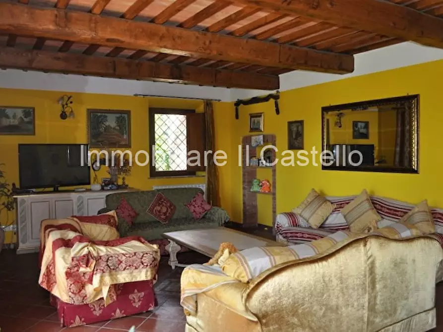 Immagine 21 di Rustico / casale in vendita  a Montepulciano