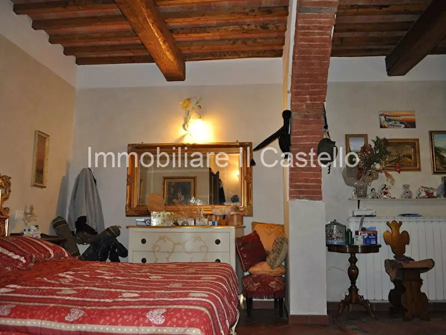 Immagine 31 di Rustico / casale in vendita  a Montepulciano