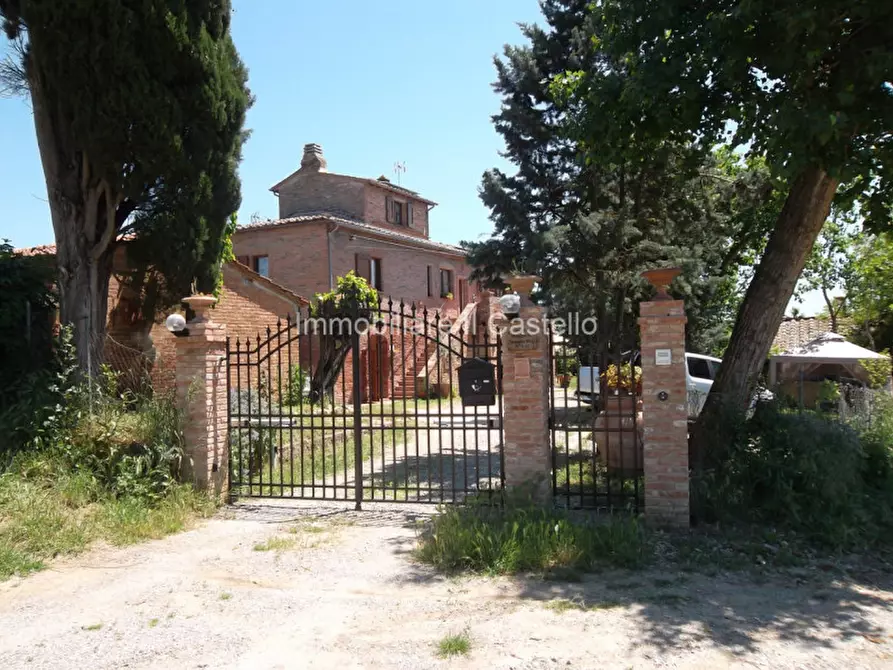 Immagine 71 di Rustico / casale in vendita  a Montepulciano