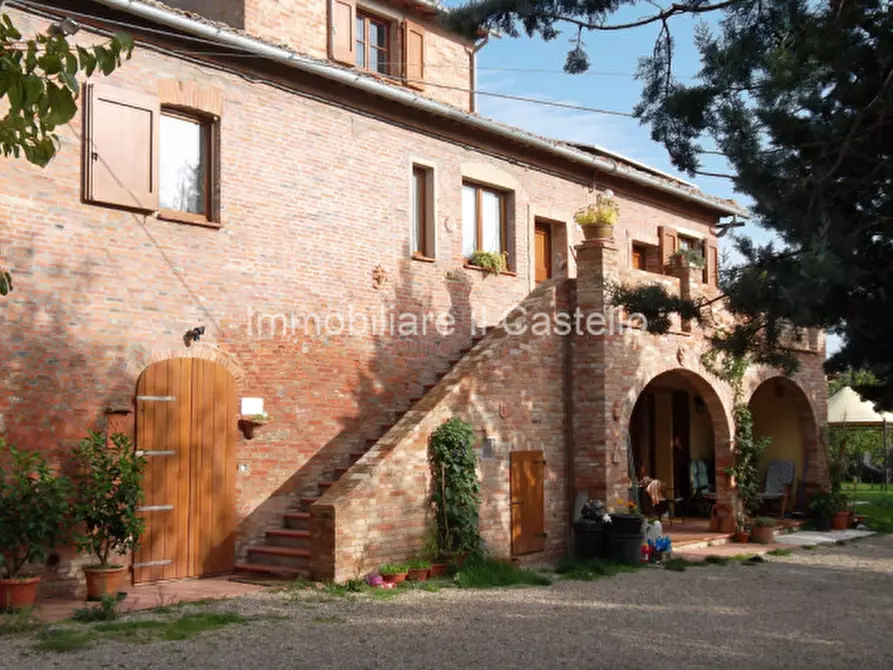 Immagine 76 di Rustico / casale in vendita  a Montepulciano