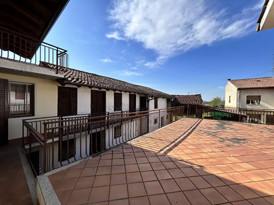 Immagine 14 di Rustico / casale in vendita  in Via Dante Alighieri a Cormons