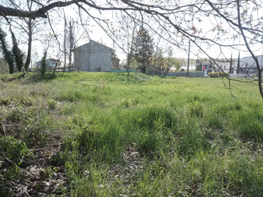 Immagine 21 di Rustico / casale in vendita  in Strada Partigiani d'Italia, 33 a Sorbolo Mezzani