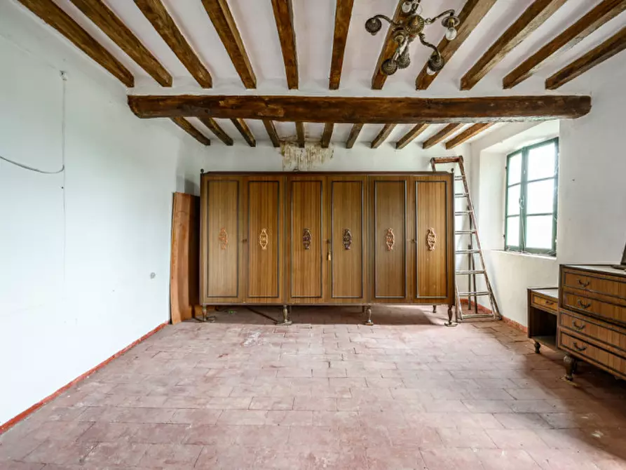 Immagine 30 di Rustico / casale in vendita  in ca Paolini a Medesano