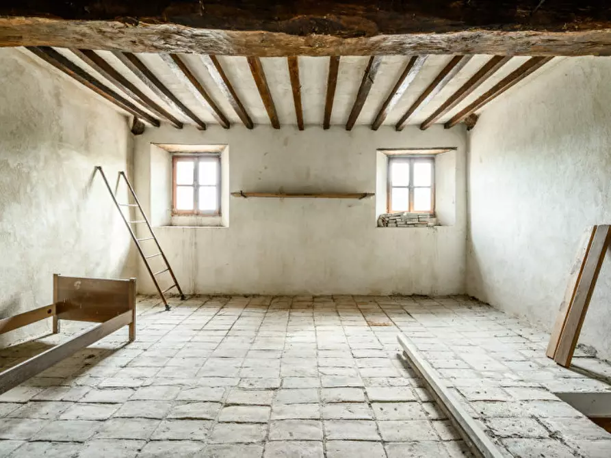 Immagine 34 di Rustico / casale in vendita  in ca Paolini a Medesano