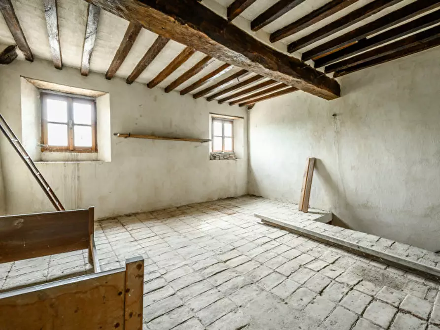 Immagine 35 di Rustico / casale in vendita  in ca Paolini a Medesano