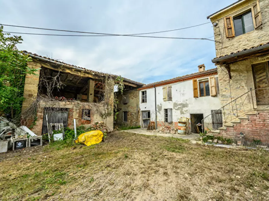 Immagine 45 di Rustico / casale in vendita  in ca Paolini a Medesano
