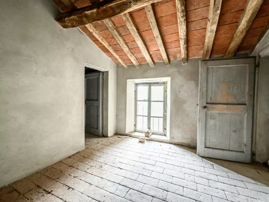 Immagine 49 di Rustico / casale in vendita  in ca Paolini a Medesano