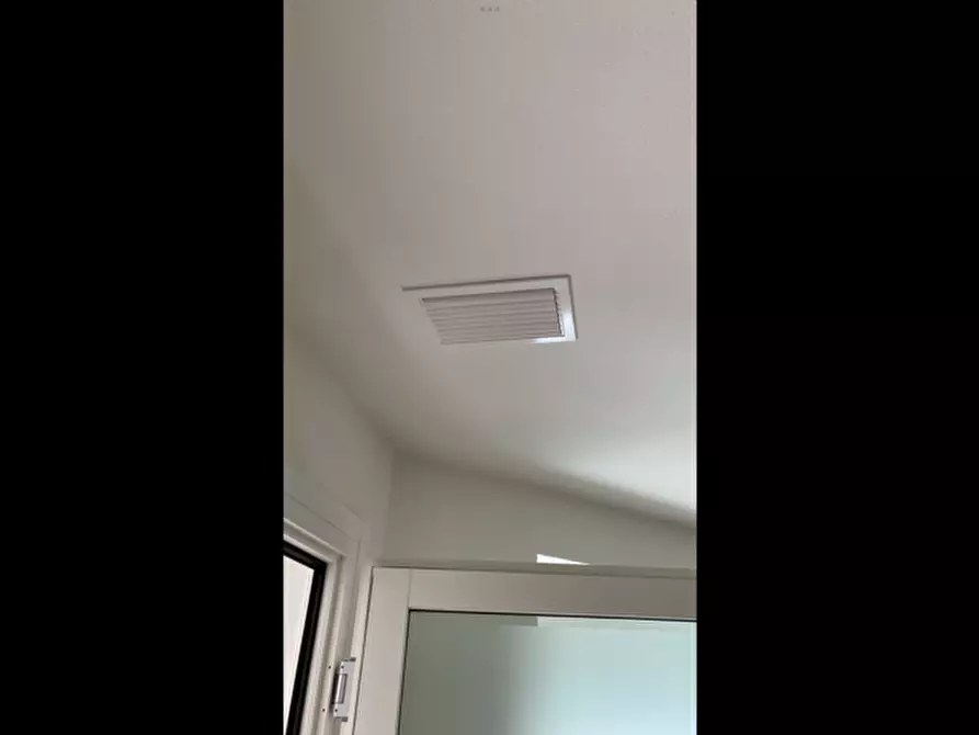 Immagine 8 di Casa indipendente in vendita  a Rosolina