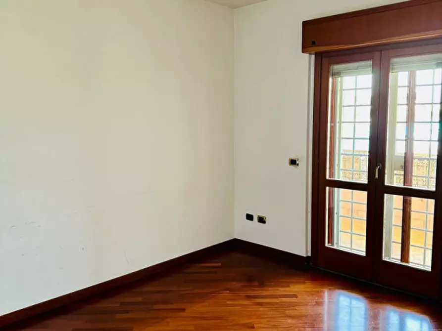 Immagine 16 di Appartamento in affitto  in VIA VICO CONSORTI a Roma