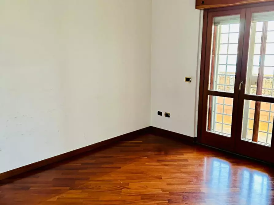 Immagine 27 di Appartamento in affitto  in VIA VICO CONSORTI a Roma