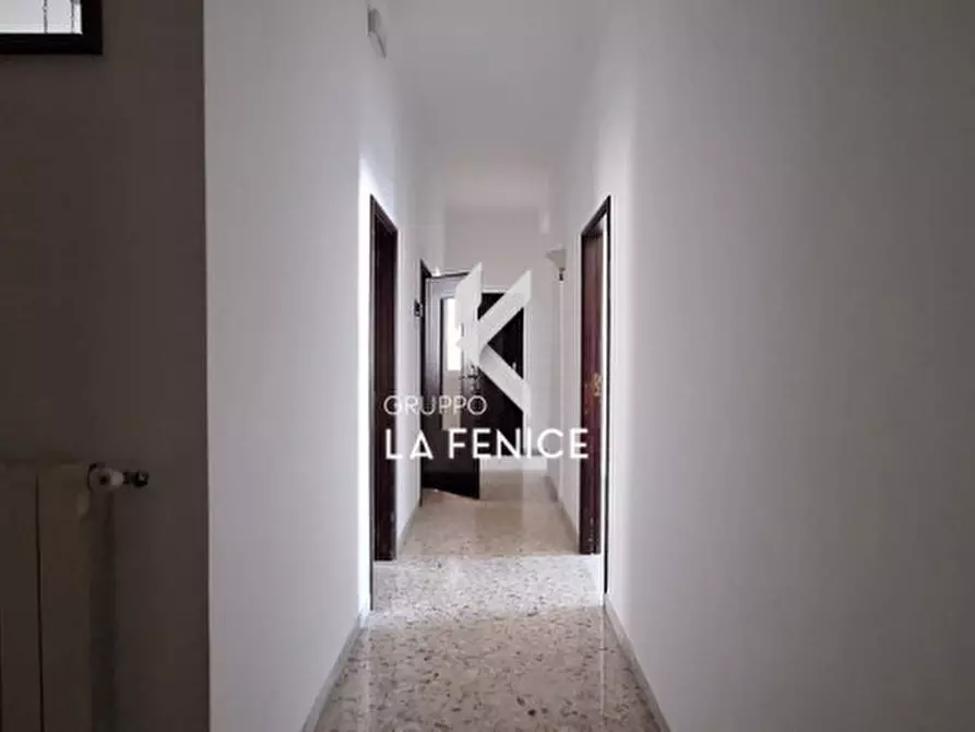 Immagine 8 di Appartamento in vendita  in via Martina Franca a Locorotondo