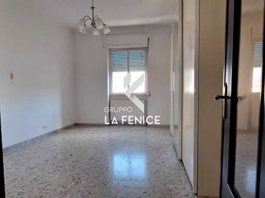 Immagine 19 di Appartamento in vendita  in via Martina Franca a Locorotondo