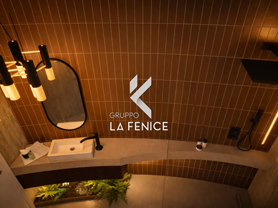 Immagine 28 di Appartamento in vendita  in via Martina Franca a Locorotondo