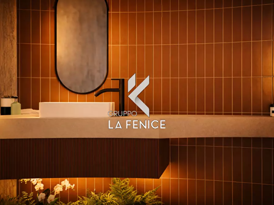 Immagine 29 di Appartamento in vendita  in via Martina Franca a Locorotondo