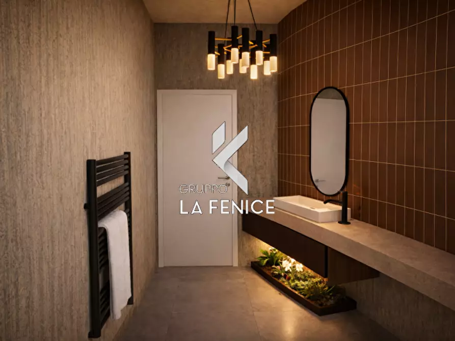 Immagine 30 di Appartamento in vendita  in via Martina Franca a Locorotondo