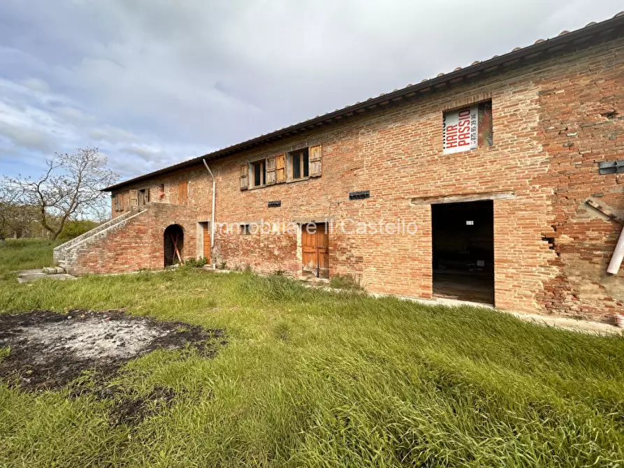 Immagine 38 di Rustico / casale in vendita  a Castiglione Del Lago