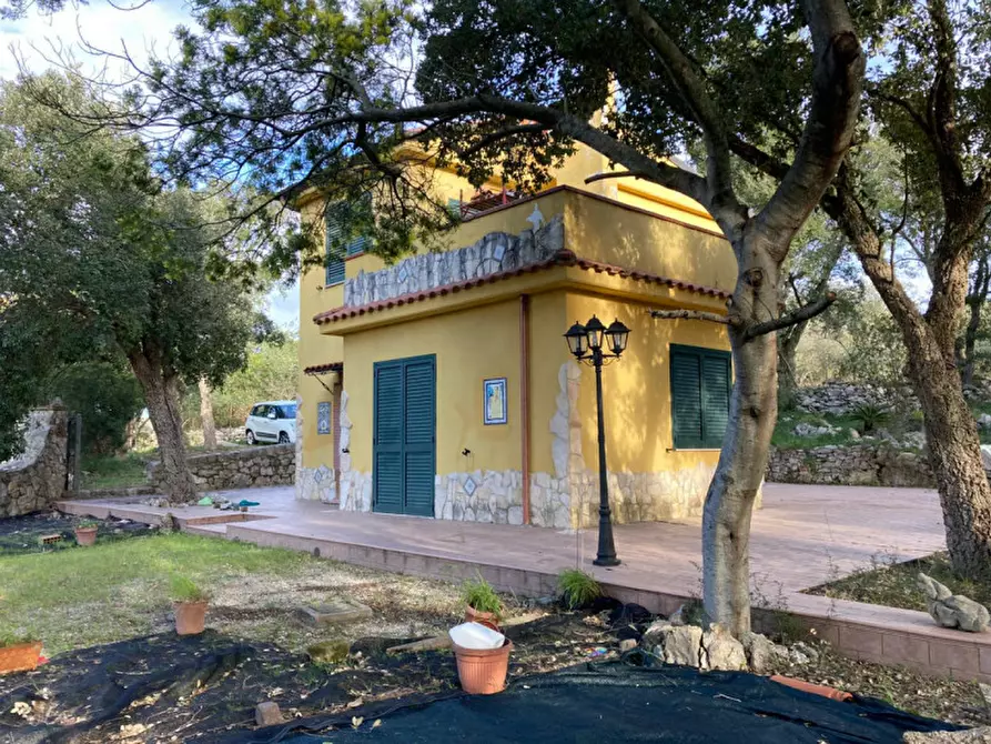 Immagine 2 di Villa in vendita  in CONTRADA SANTO STEFANO a Itri