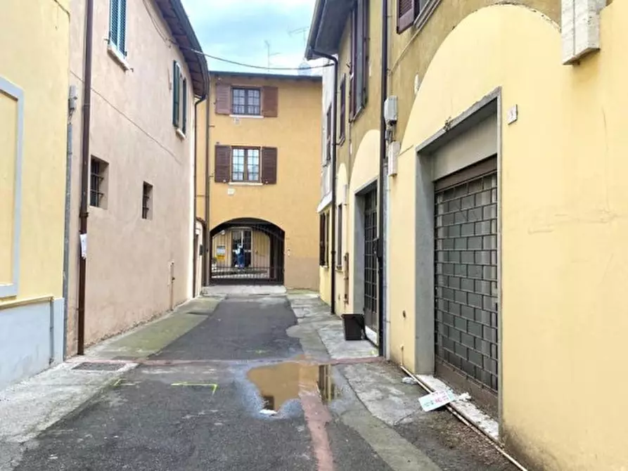 Immagine 9 di Negozio in affitto  in Via Piave a Ghedi