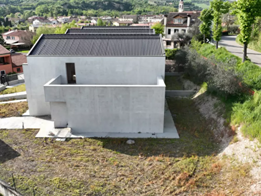 Immagine 2 di Casa bifamiliare in vendita  a Baone