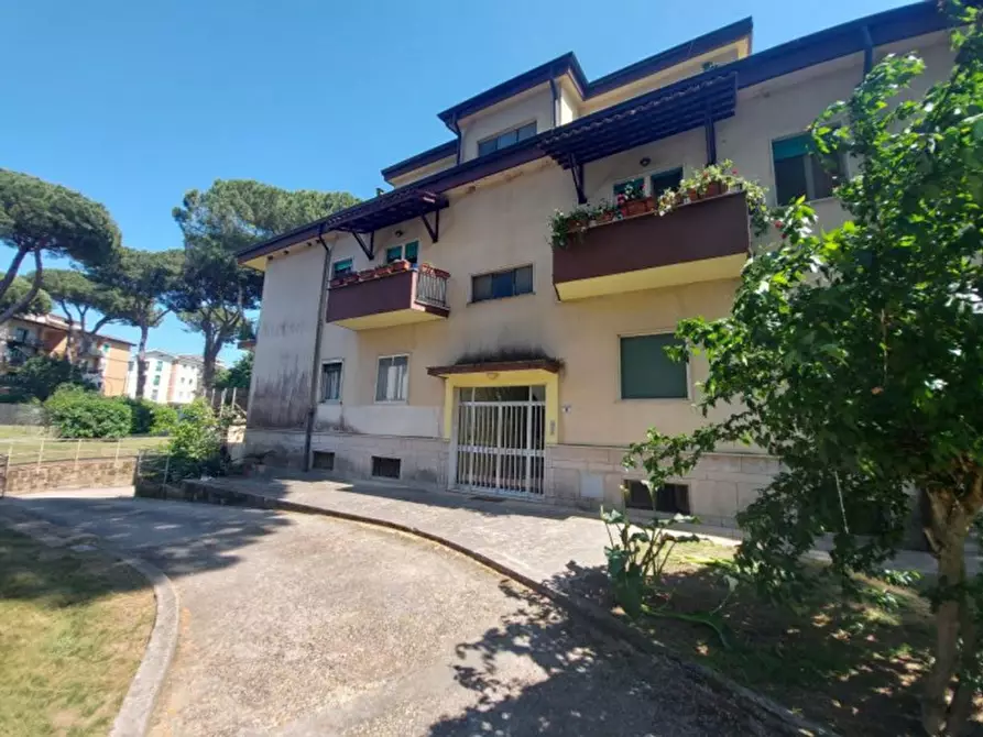 Immagine 1 di Appartamento in vendita  in Villaggio Senn, N. snc a Sessa Aurunca