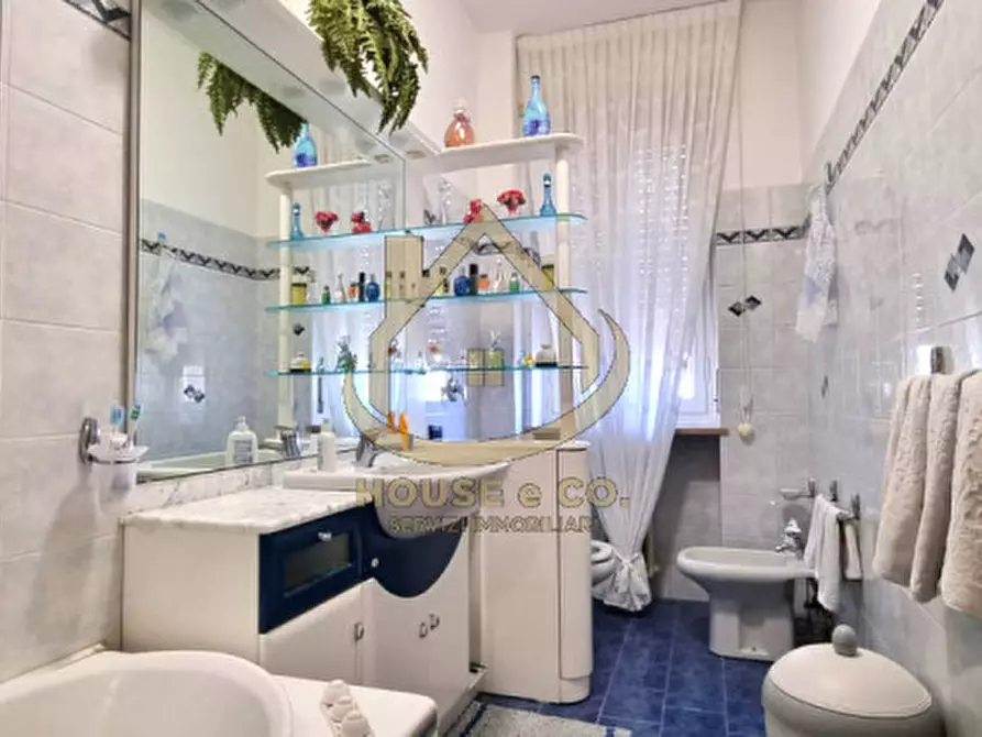 Immagine 33 di Appartamento in vendita  in Vigevano - Corso Genova 2 a Vigevano