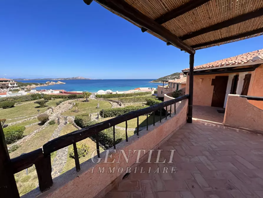 Immagine 17 di Appartamento in vendita  in Via Maestrale a Arzachena