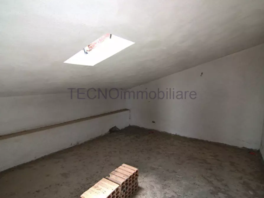 Immagine 33 di Casa indipendente in vendita  in PORANO a Porano