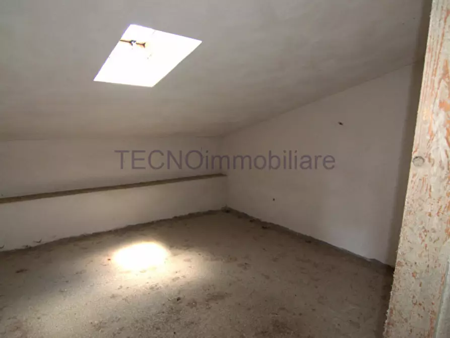 Immagine 35 di Casa indipendente in vendita  in PORANO a Porano