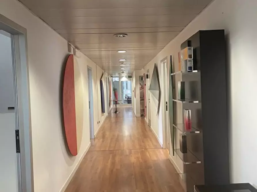 Immagine 5 di Ufficio in affitto  in Via Cristoforo Colombo 163 a Roma