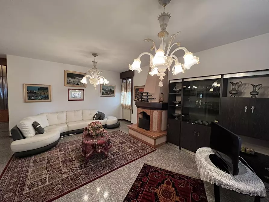 Immagine 5 di Casa indipendente in vendita  a Codevigo