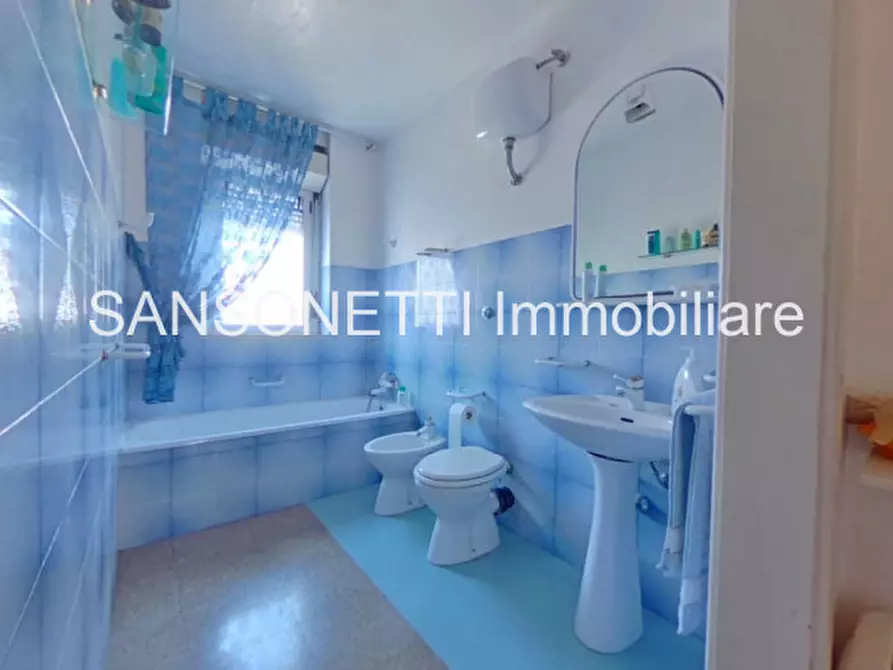 Immagine 21 di Appartamento in vendita  a Fasano