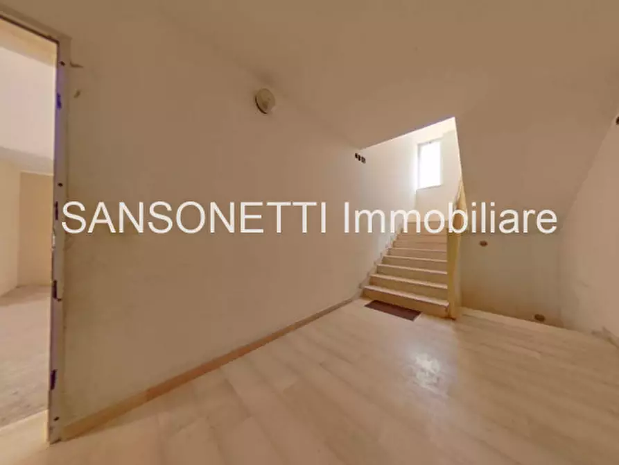 Immagine 24 di Appartamento in vendita  a Fasano