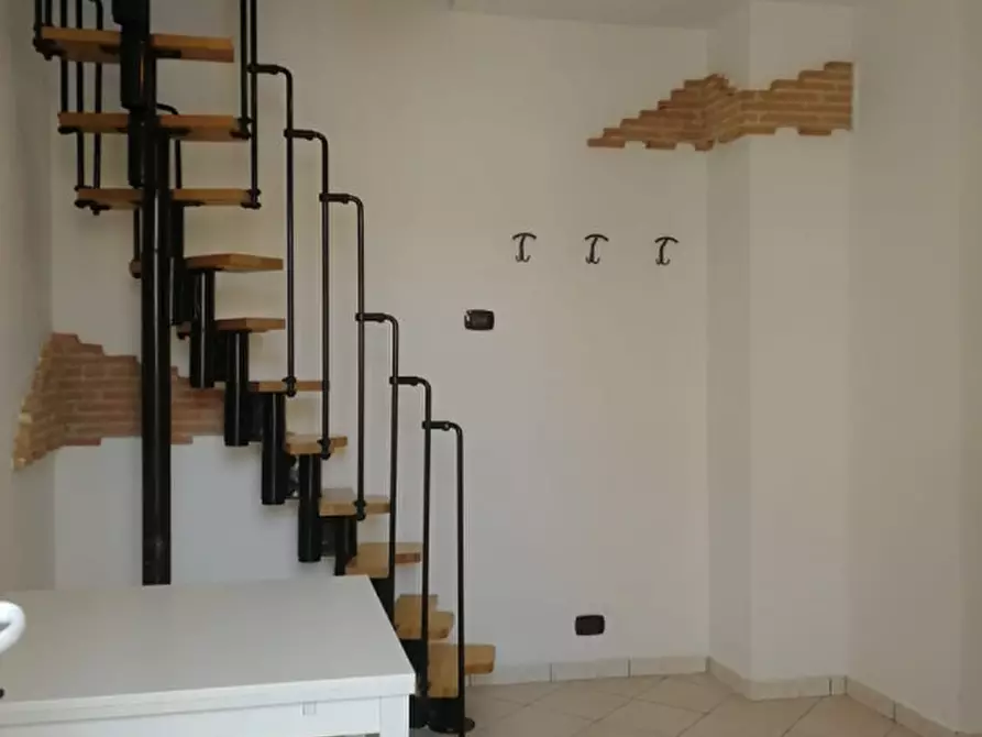 Immagine 4 di Appartamento in affitto  a Rovigo