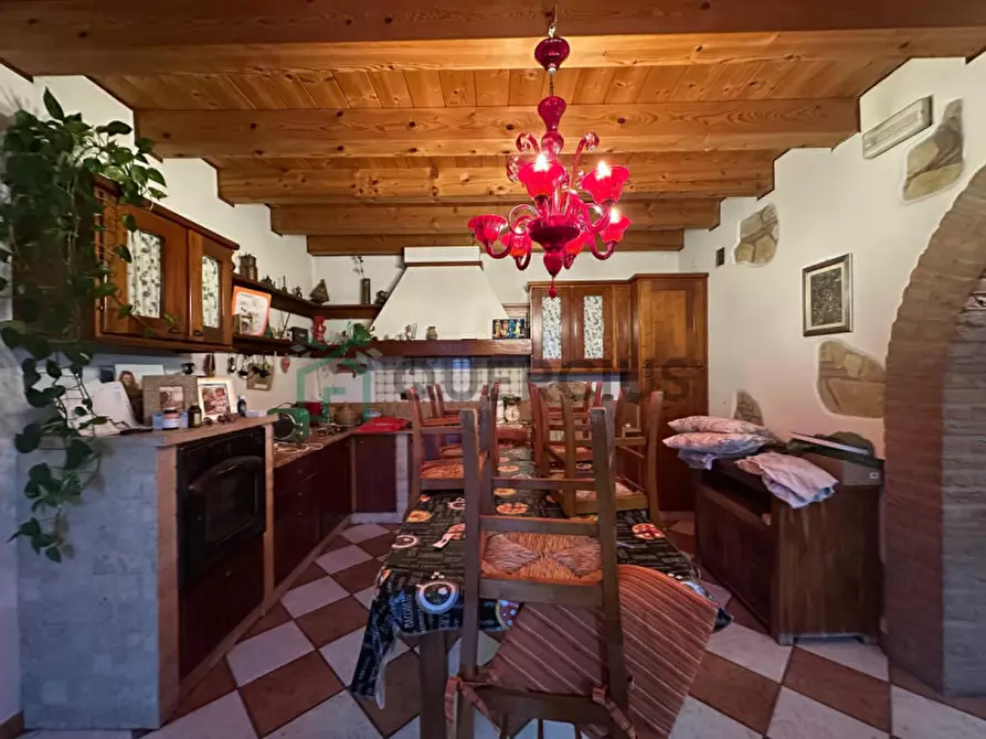 Immagine 3 di Rustico / casale in vendita  in Via Trieste a Colognola Ai Colli