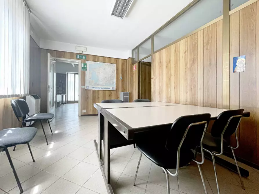 Immagine 10 di Magazzino in vendita  in via Borgomanero 22 / 24 a Cressa