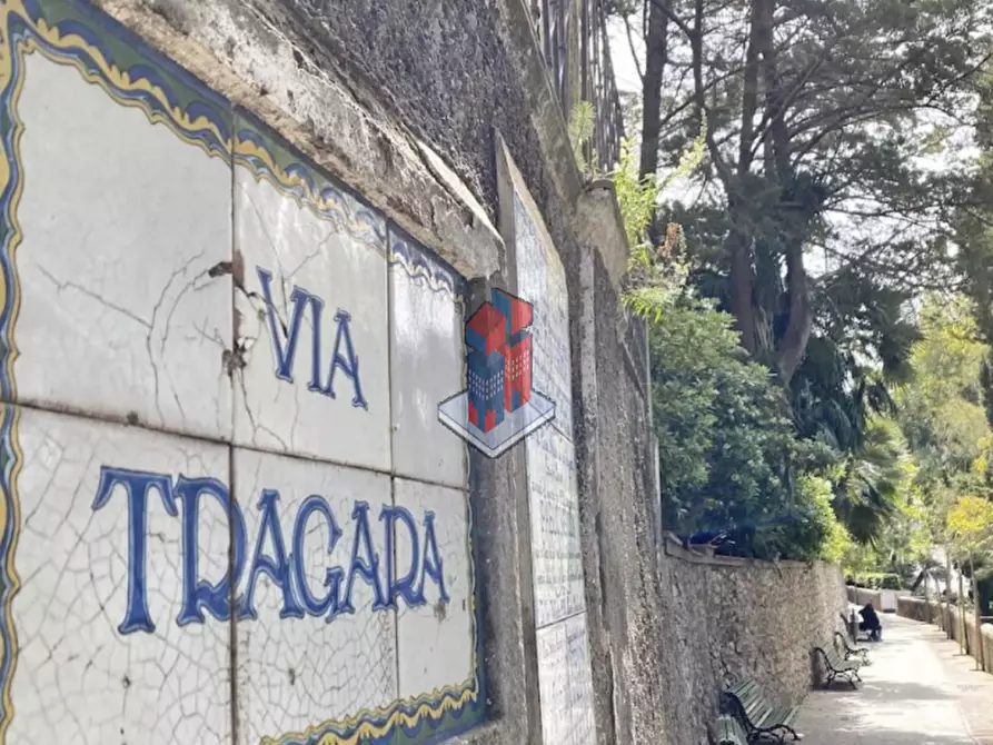 Immagine 1 di Appartamento in vendita  in CAPRI - VIA TRAGARA a Capri