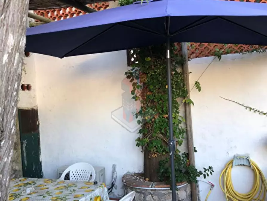 Immagine 16 di Appartamento in vendita  in CAPRI - VIA TRAGARA a Capri