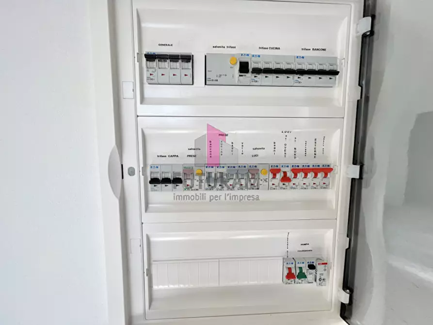 Immagine 23 di Negozio in affitto  in Via Roma a Breganze