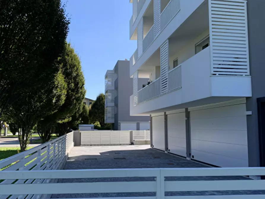 Immagine 8 di Attico in vendita  in Via Santa Irene a Selvazzano Dentro