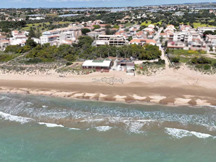 Immagine 11 di Rustico / casale in vendita  in Corso Oceano Indiano 8 a Santa Croce Camerina