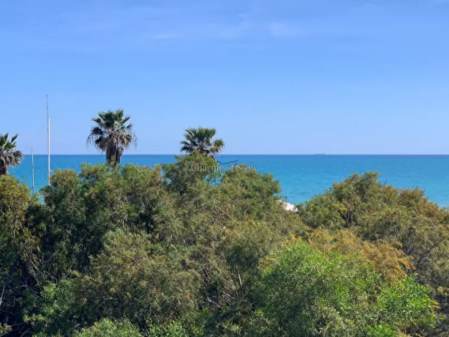 Immagine 20 di Rustico / casale in vendita  in Corso Oceano Indiano 8 a Santa Croce Camerina