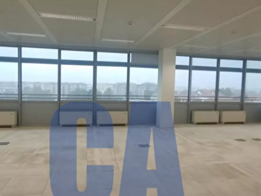 Immagine 3 di Ufficio in affitto  in VIA BAZZI CARLO a Milano