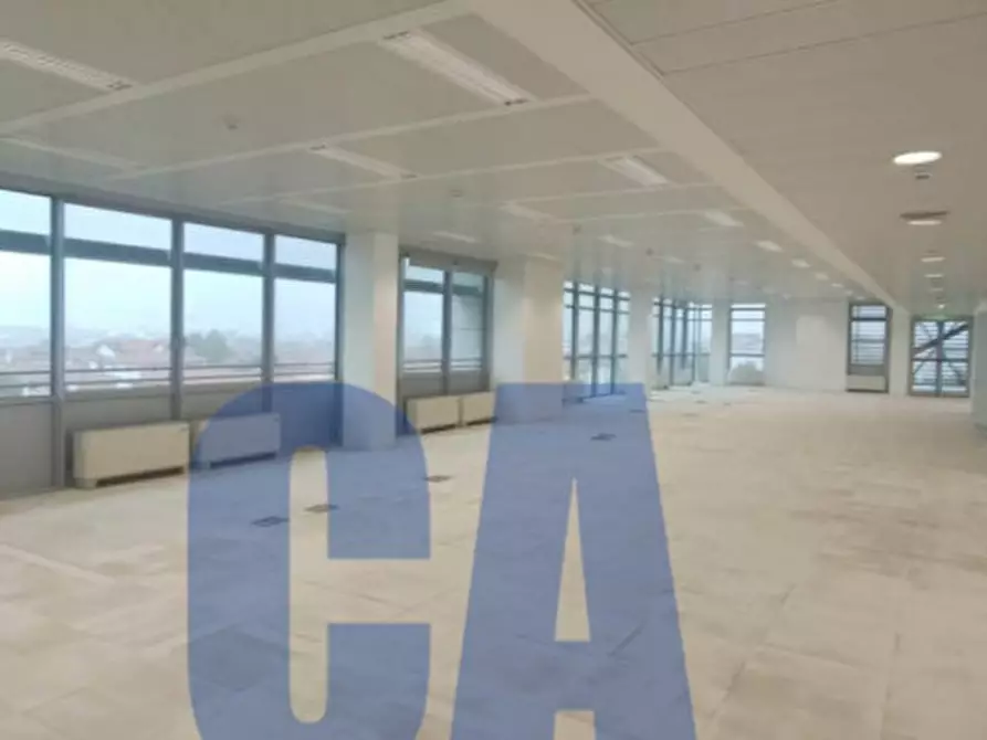 Immagine 8 di Ufficio in affitto  in VIA BAZZI CARLO a Milano