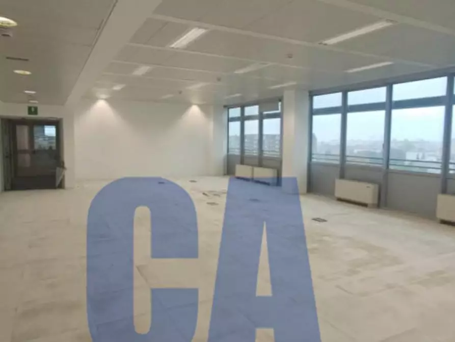 Immagine 13 di Ufficio in affitto  in VIA BAZZI CARLO a Milano