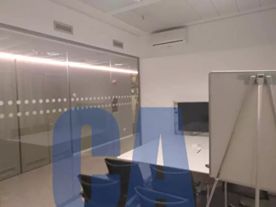 Immagine 7 di Ufficio in affitto  in VIA BAZZI CARLO a Milano