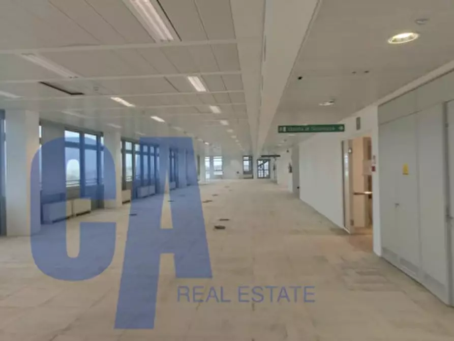 Immagine 11 di Ufficio in affitto  in VIA BAZZI CARLO a Milano