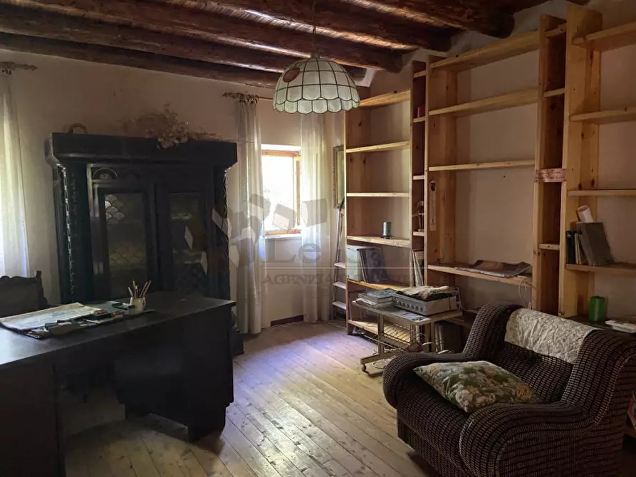 Immagine 24 di Rustico / casale in vendita  a Sarego