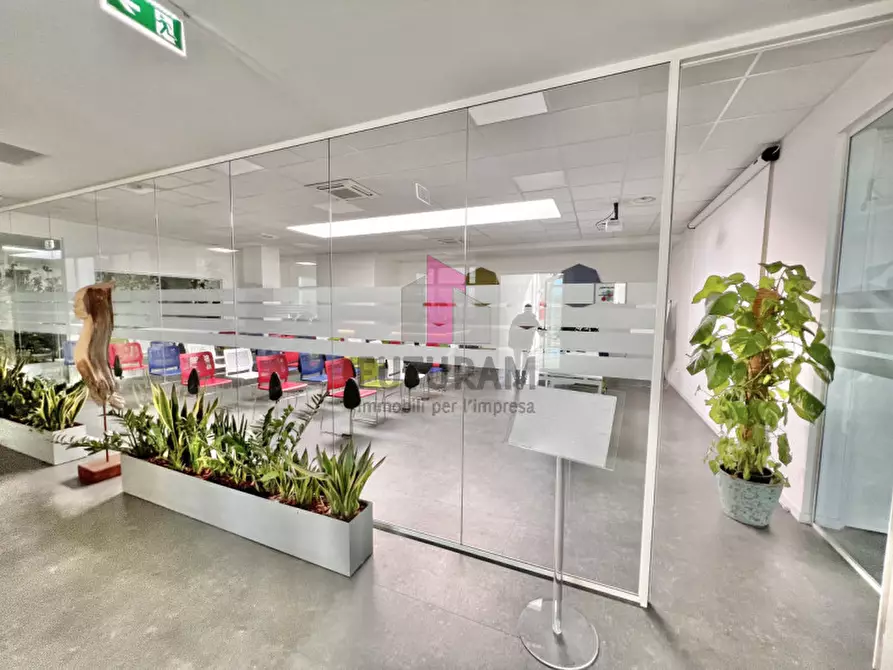 Immagine 6 di Ufficio in affitto  in VIA ANCONA 13 a Torri Di Quartesolo